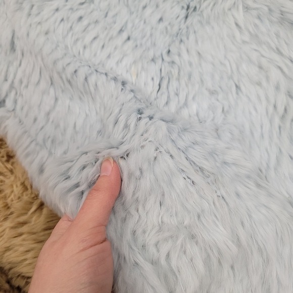 Brandon Thomas 100% rabbit fur poncho Baby Blue Y2k 2000s 90s Pastel - Picture 3 of 5